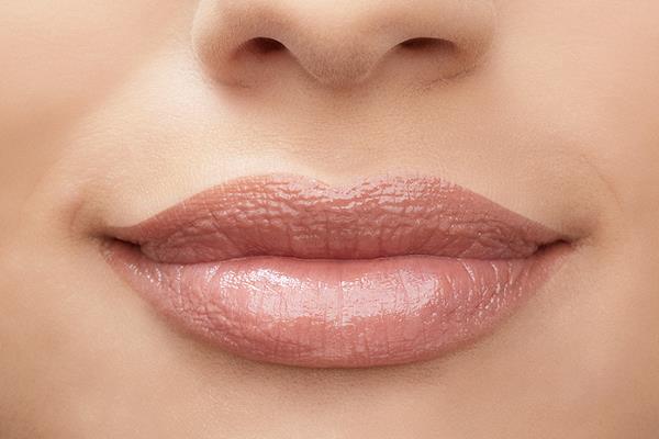 Kako prirodnim putem povećati usne – Ljepota COVER magazin